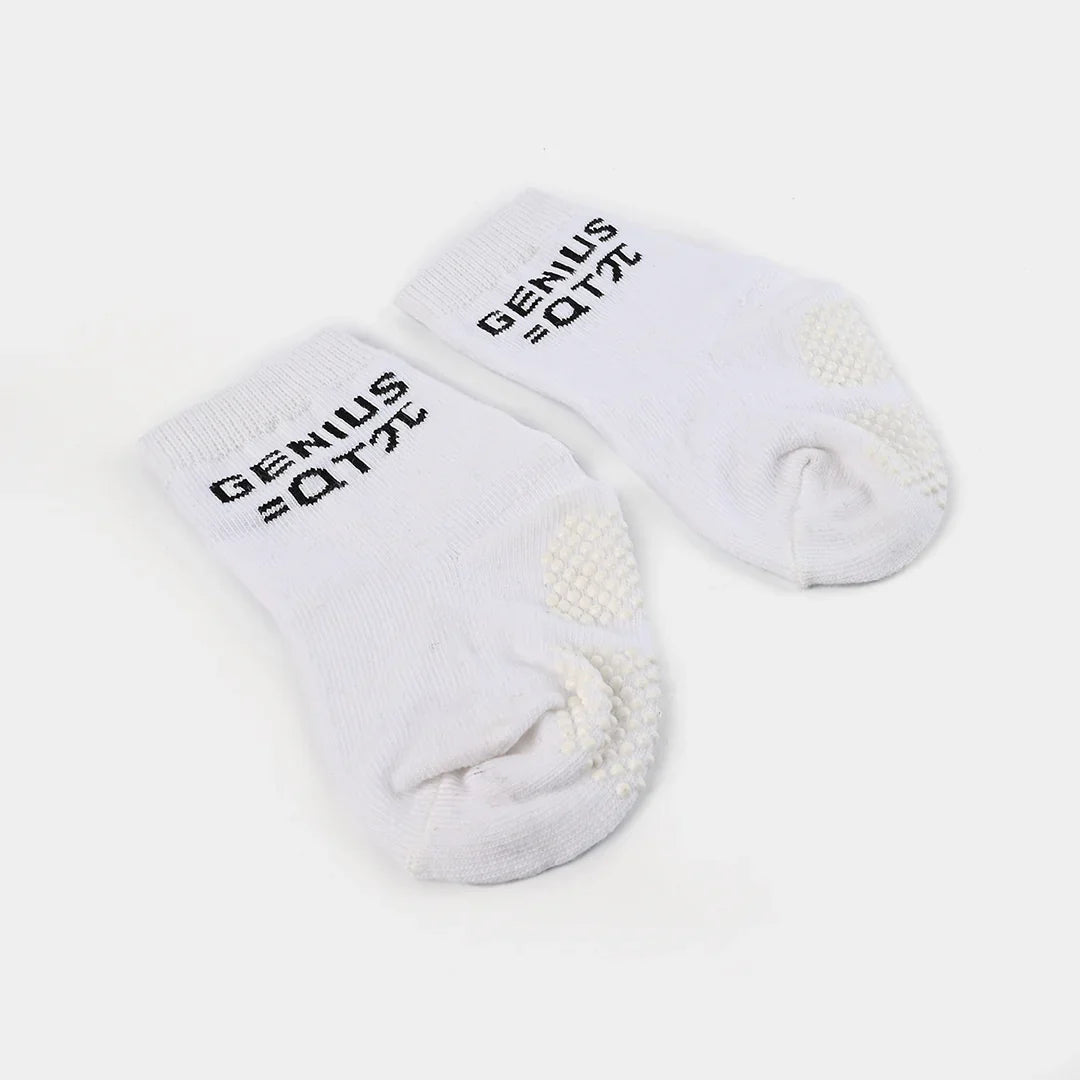 SOCKS ANTI SLIP PLAIN WHITE | 9M+